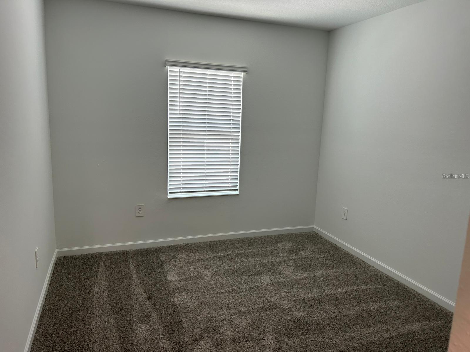3350 Laurent Loop Property Photo 20