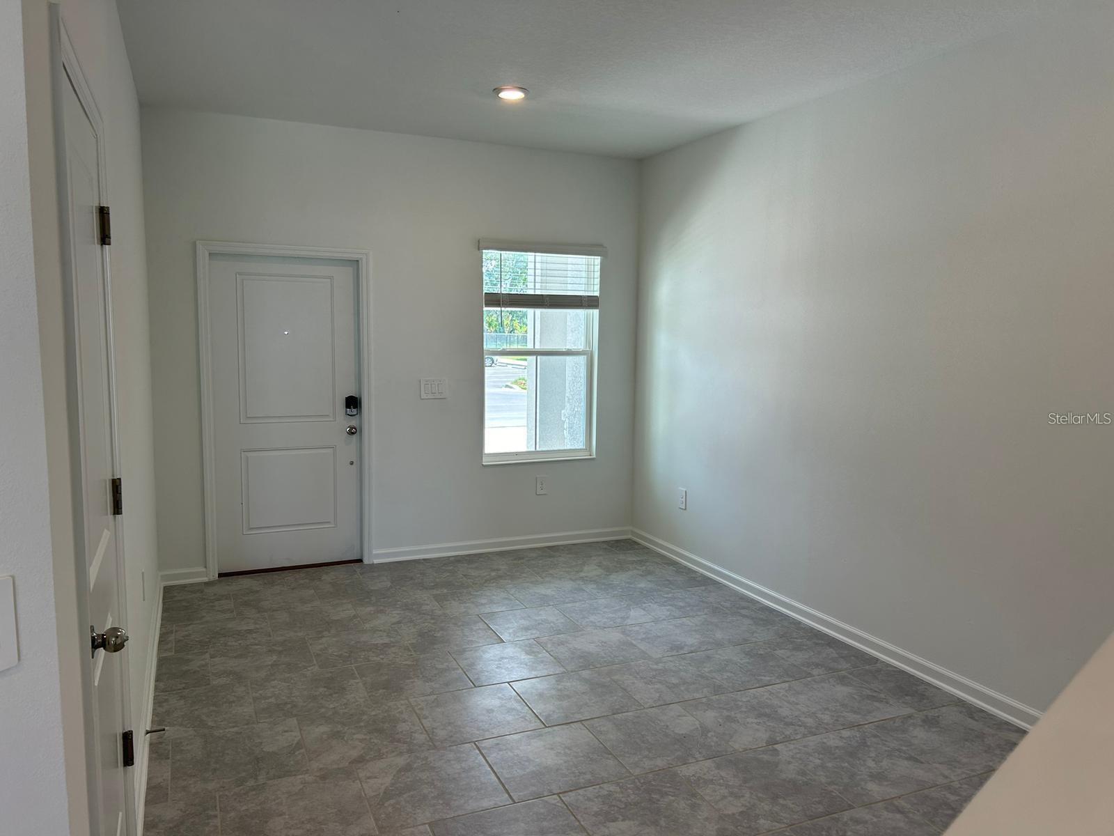 3350 Laurent Loop Property Photo 21