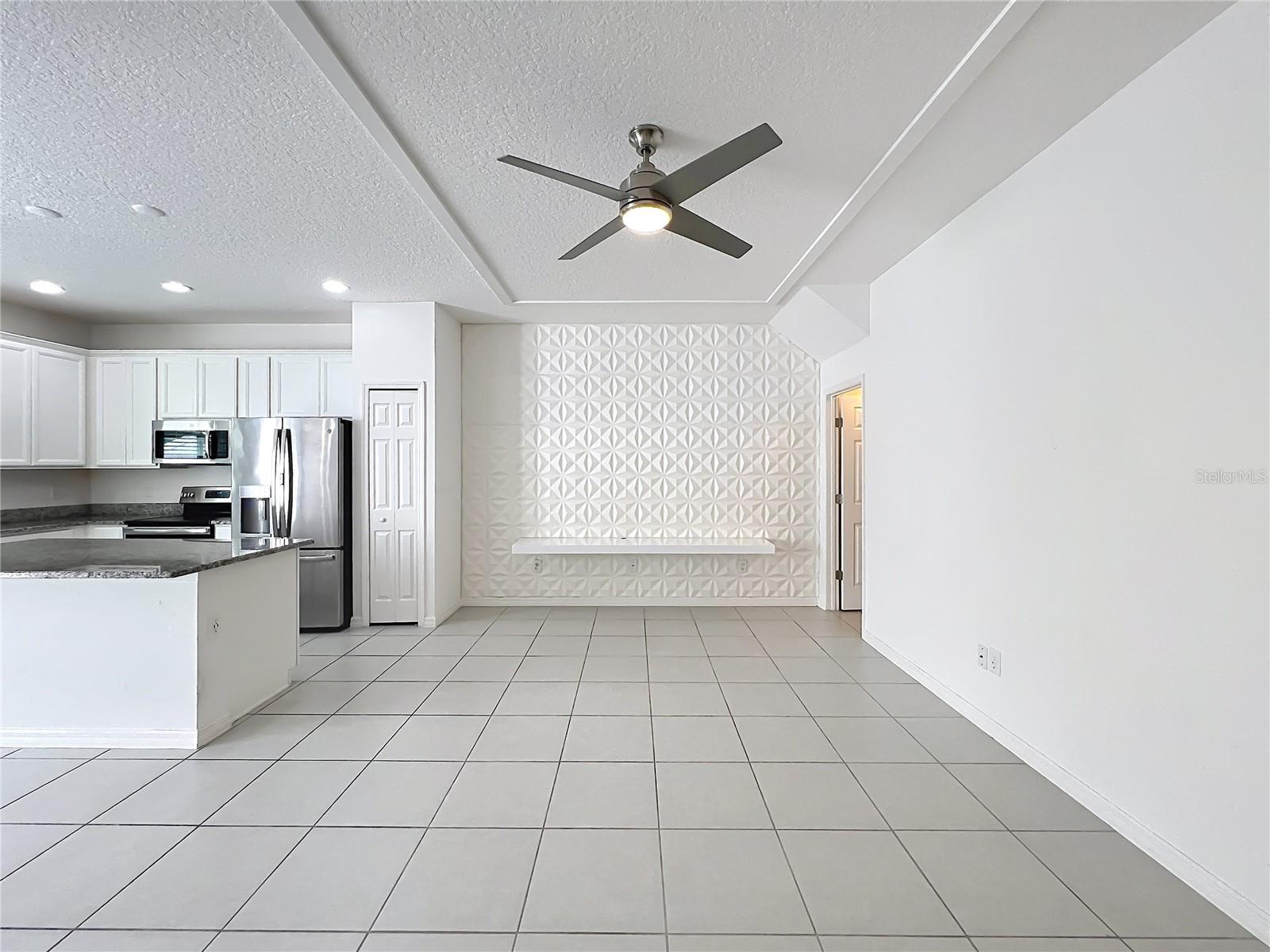 2193 Sedge Grass Way Property Photo 11