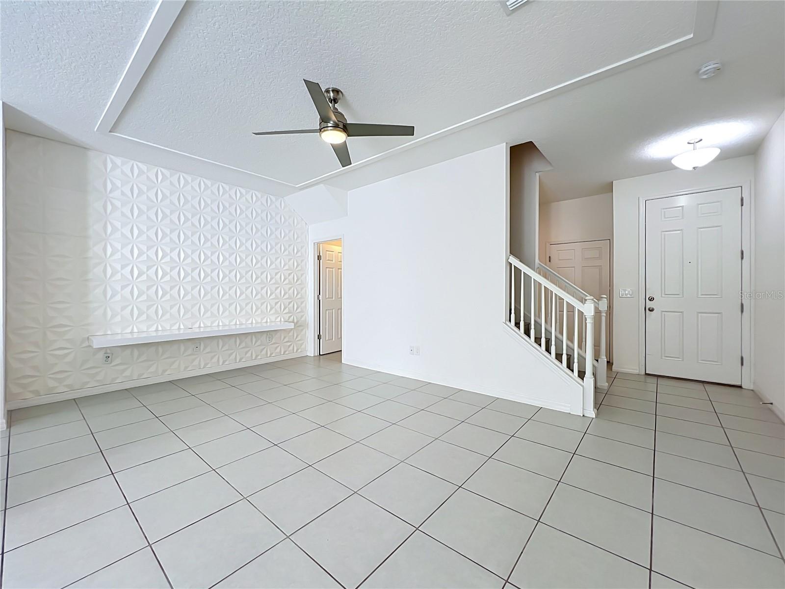 2193 Sedge Grass Way Property Photo 12