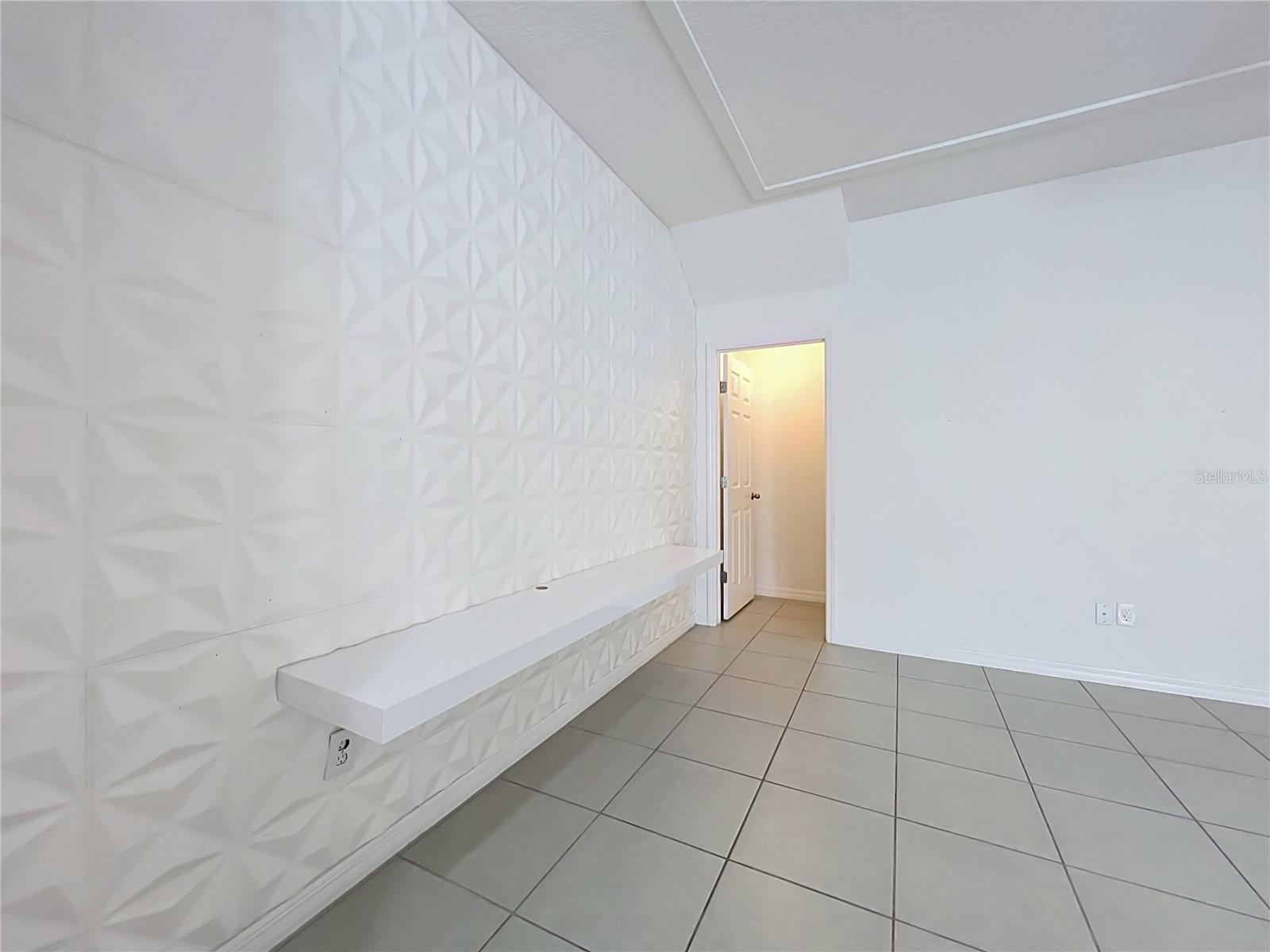 2193 Sedge Grass Way Property Photo 17