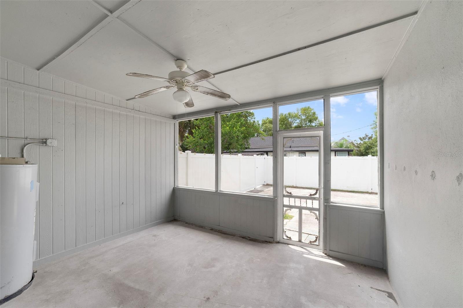 524 & 526 Sumner St Property Photo 14