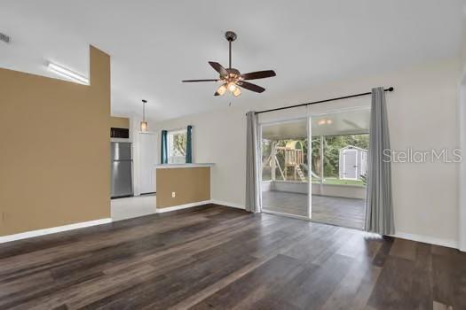 8462 Fort Clinch Ave Property Photo 7