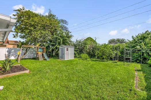 8462 Fort Clinch Ave Property Photo 16