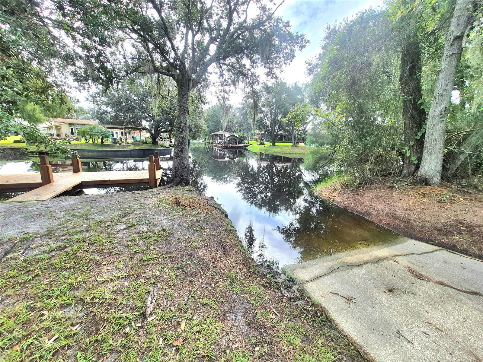5370 Whispering Pine Cir Property Photo 51