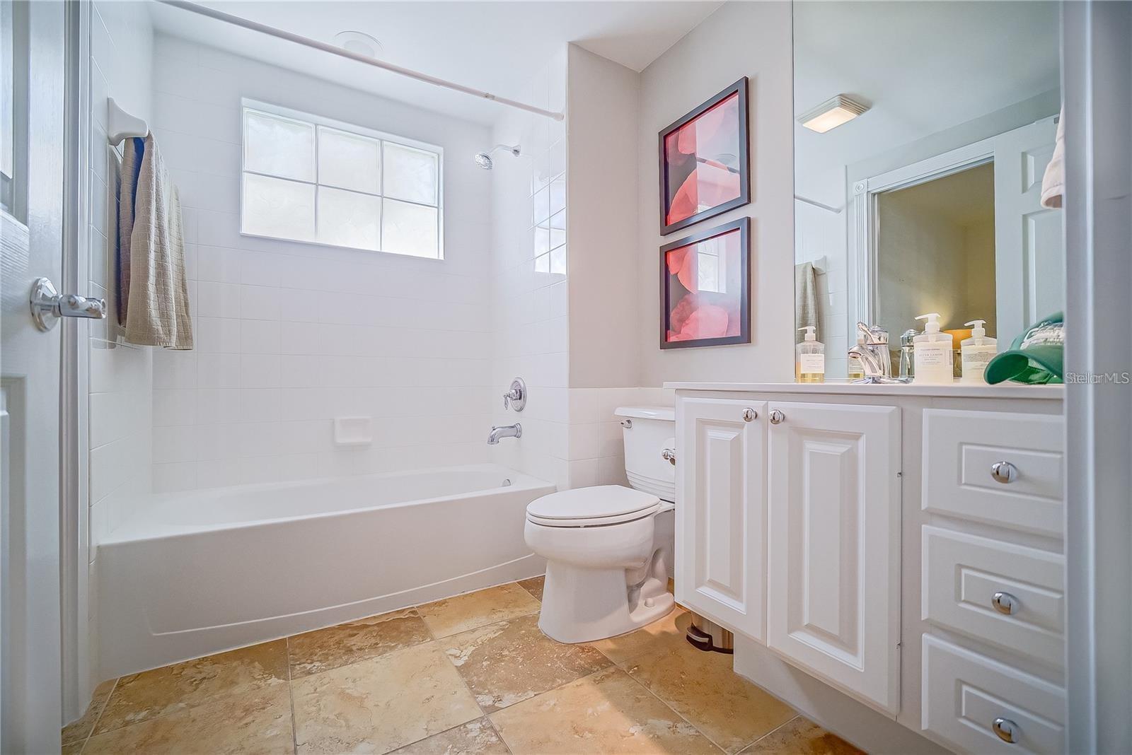 8523 Leatherleaf Ln Property Photo 14