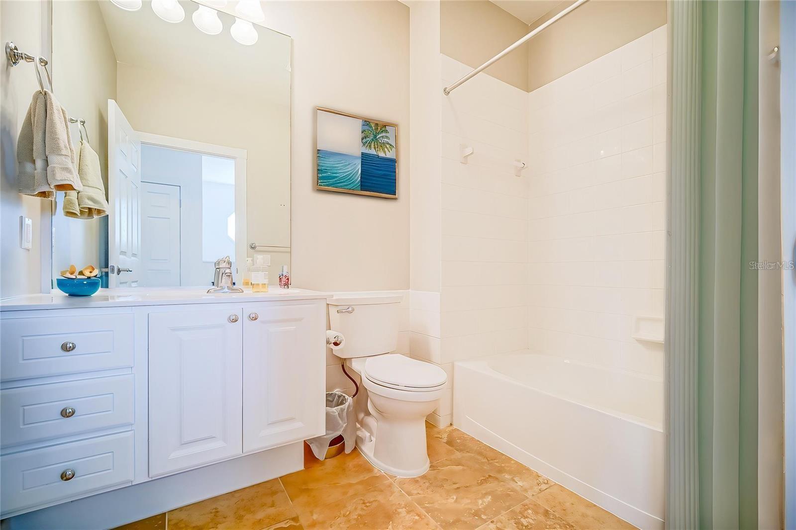 8523 Leatherleaf Ln Property Photo 17