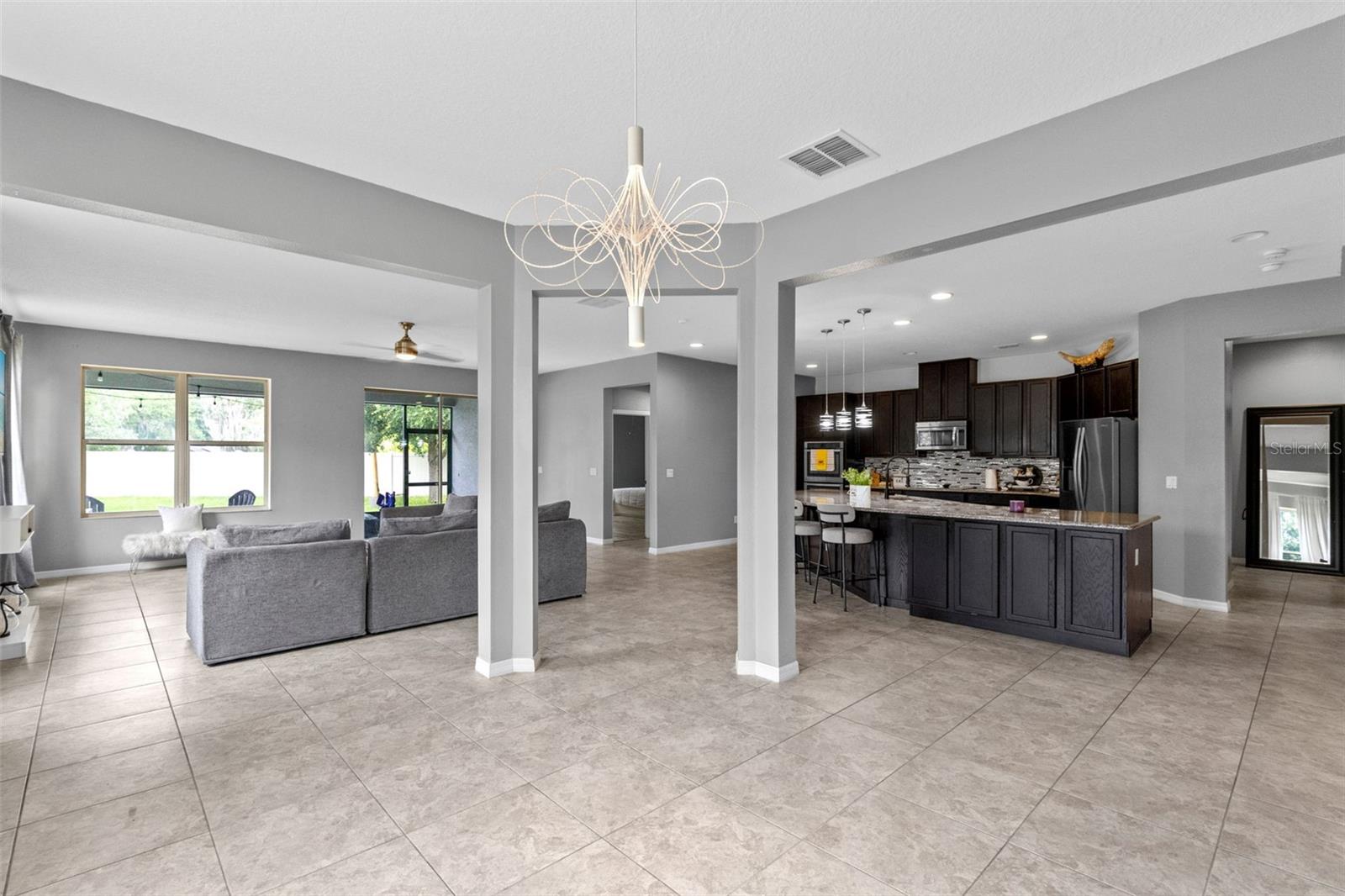 1553 Pine Marsh Loop Property Photo 11