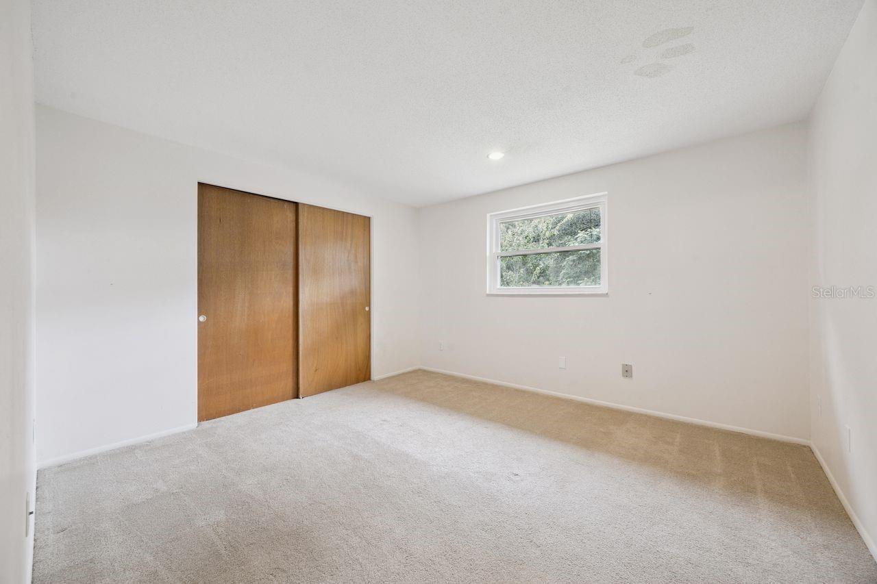 405 Oakhurst St Property Photo 27