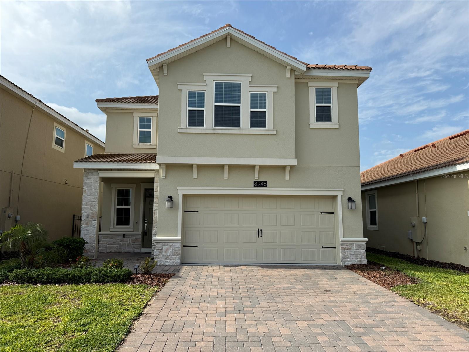 8946 FLUFFY LIE CT Property Photo 1