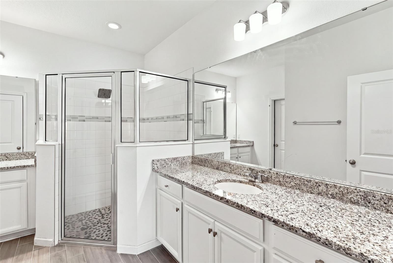 1005 Chelan Falls Dr Property Photo 30