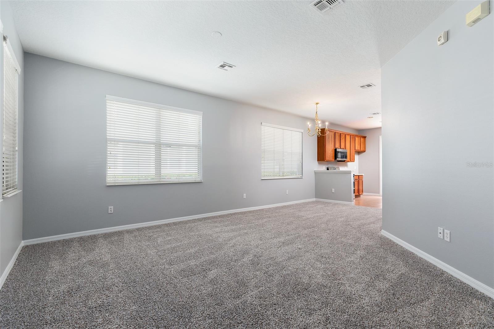 O6436284 Property Photo 5