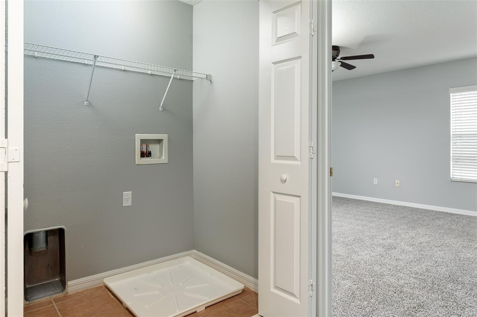 O6436284 Property Photo 17