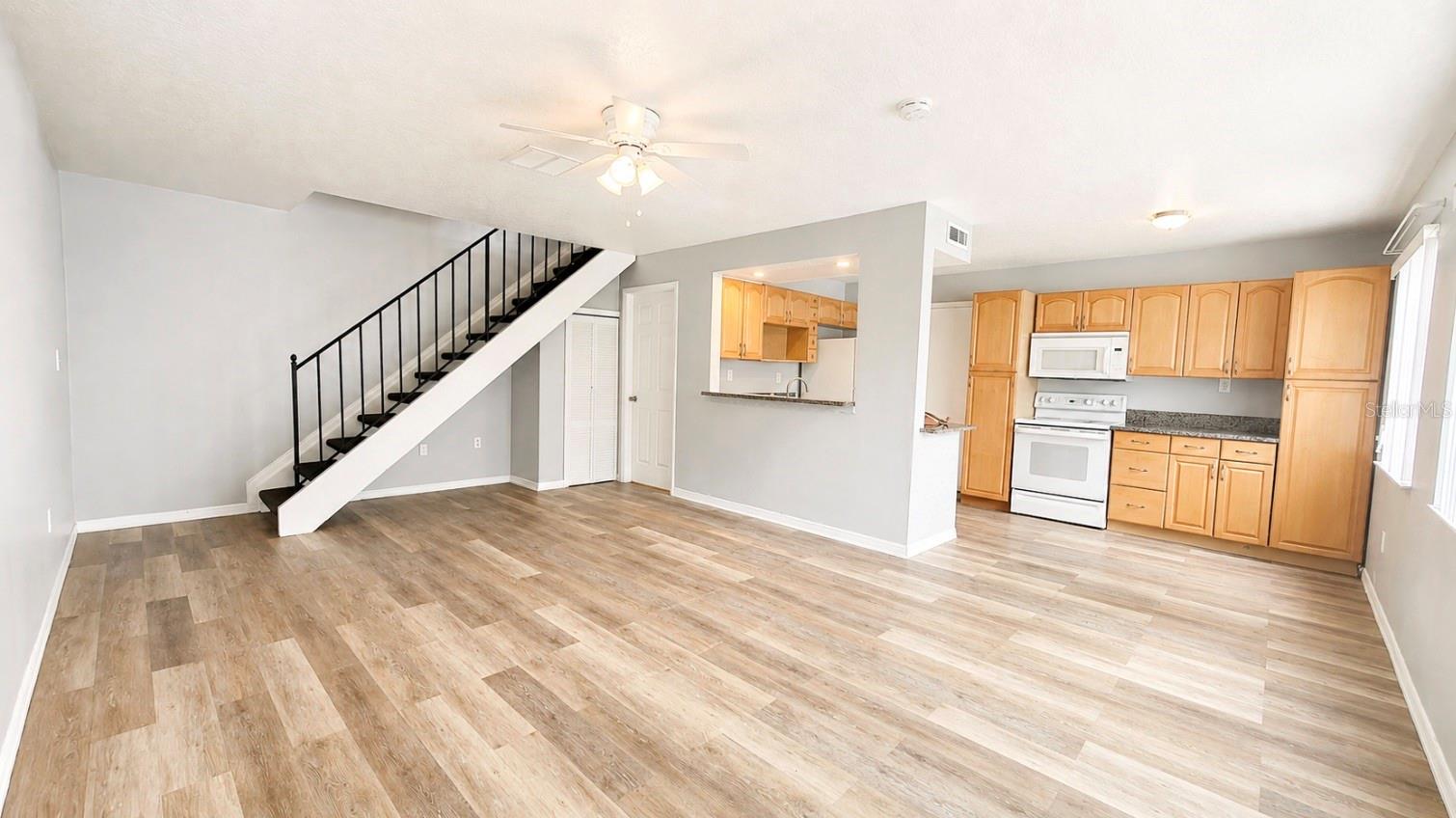 4126 Yellow Pine Ln #29-3 Property Photo 3