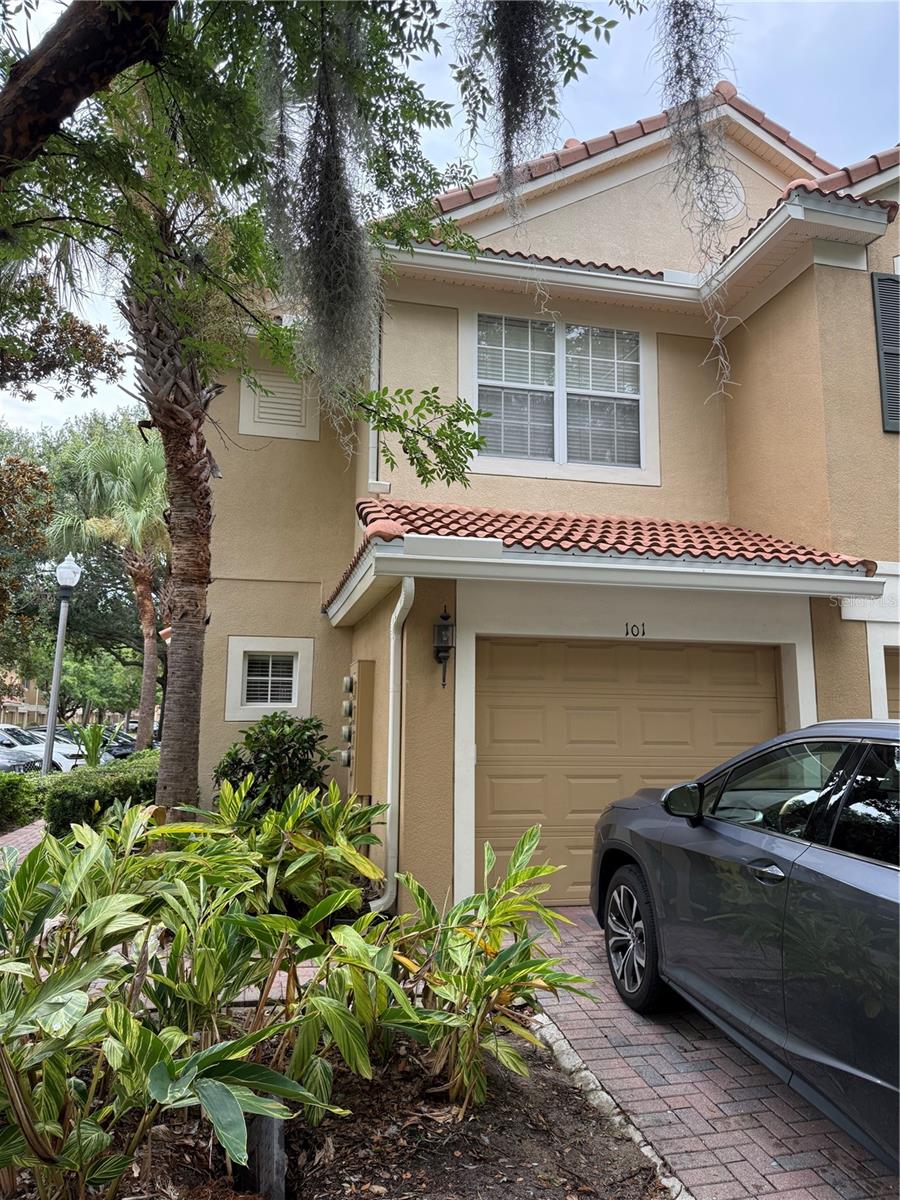 6485 Ranelagh Dr #101 Property Photo 1
