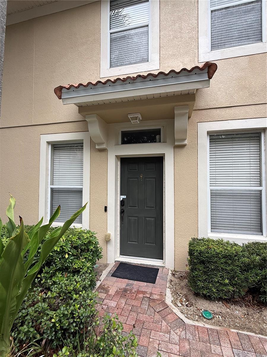 6485 Ranelagh Dr #101 Property Photo 3