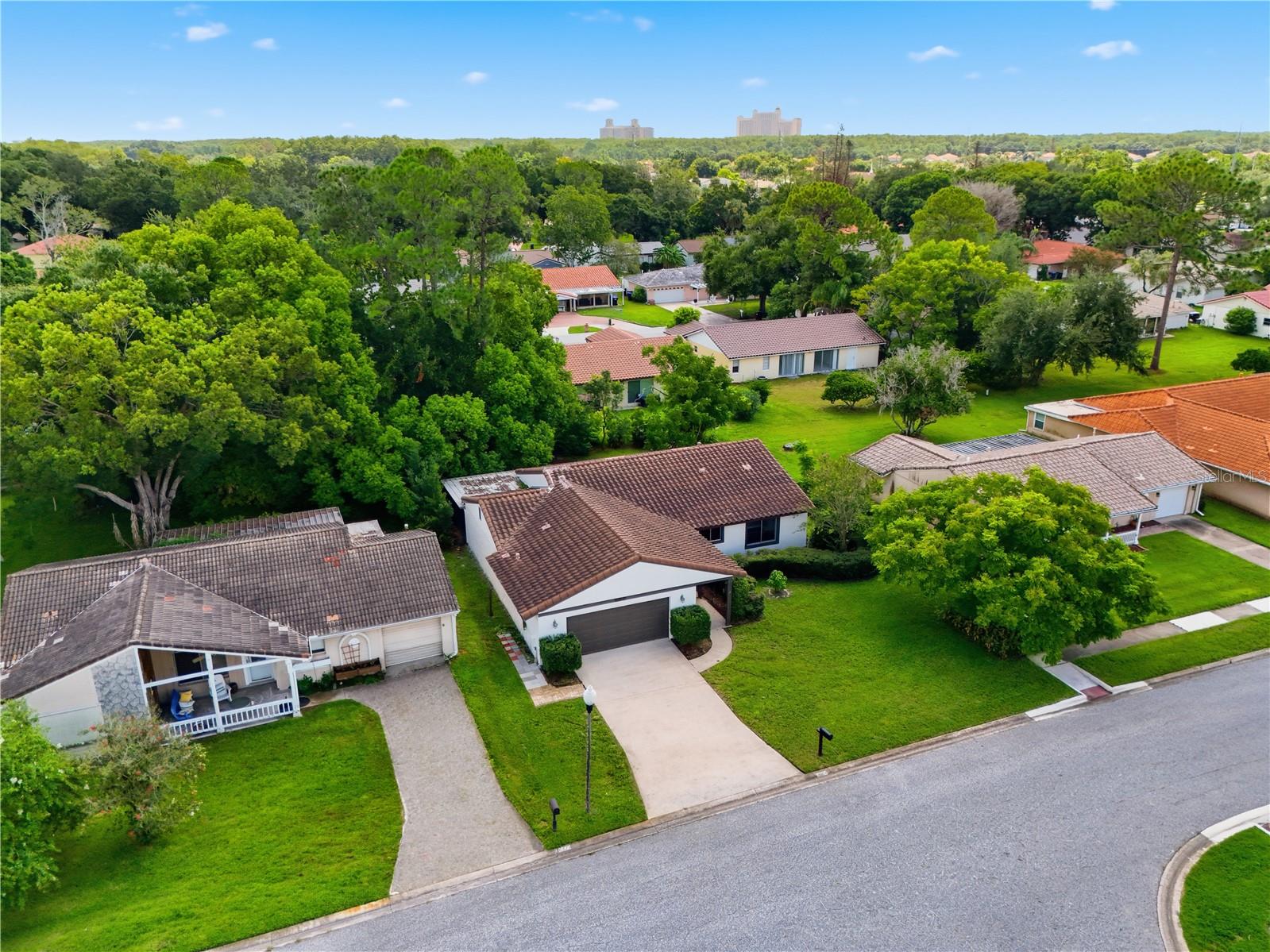 10702 William Tell Dr Property Photo 28