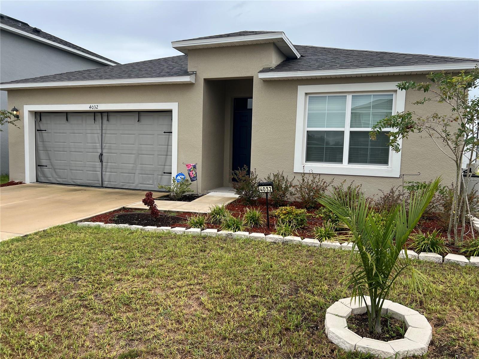 4032 Grey Heron Loop Property Photo 2