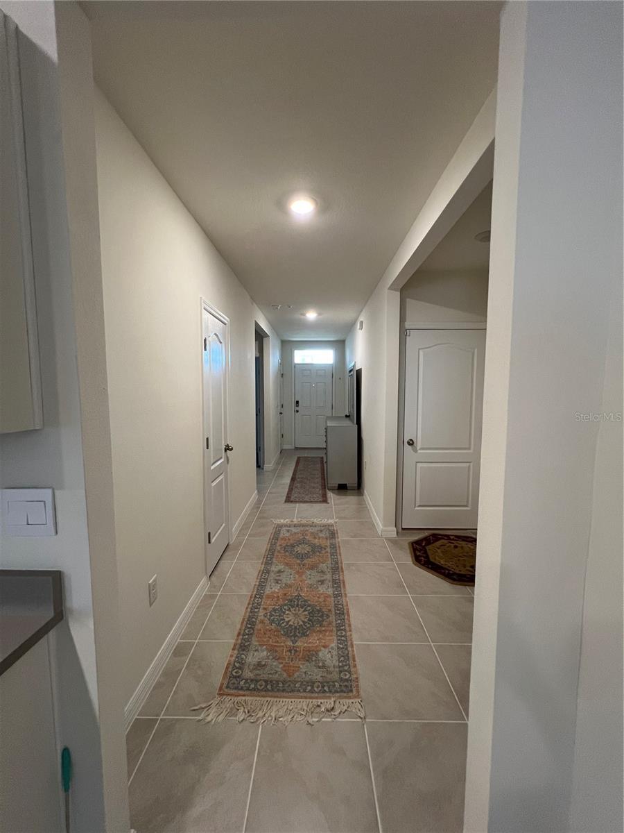 4032 Grey Heron Loop Property Photo 5