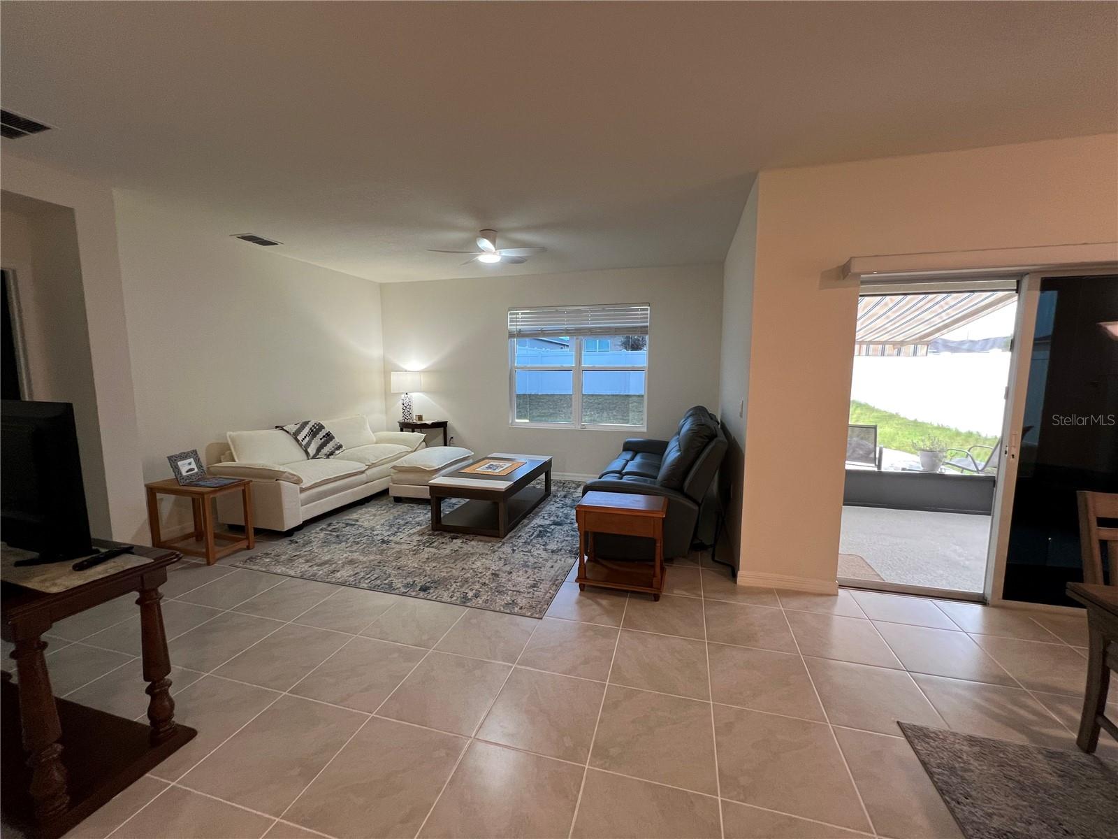 4032 Grey Heron Loop Property Photo 6