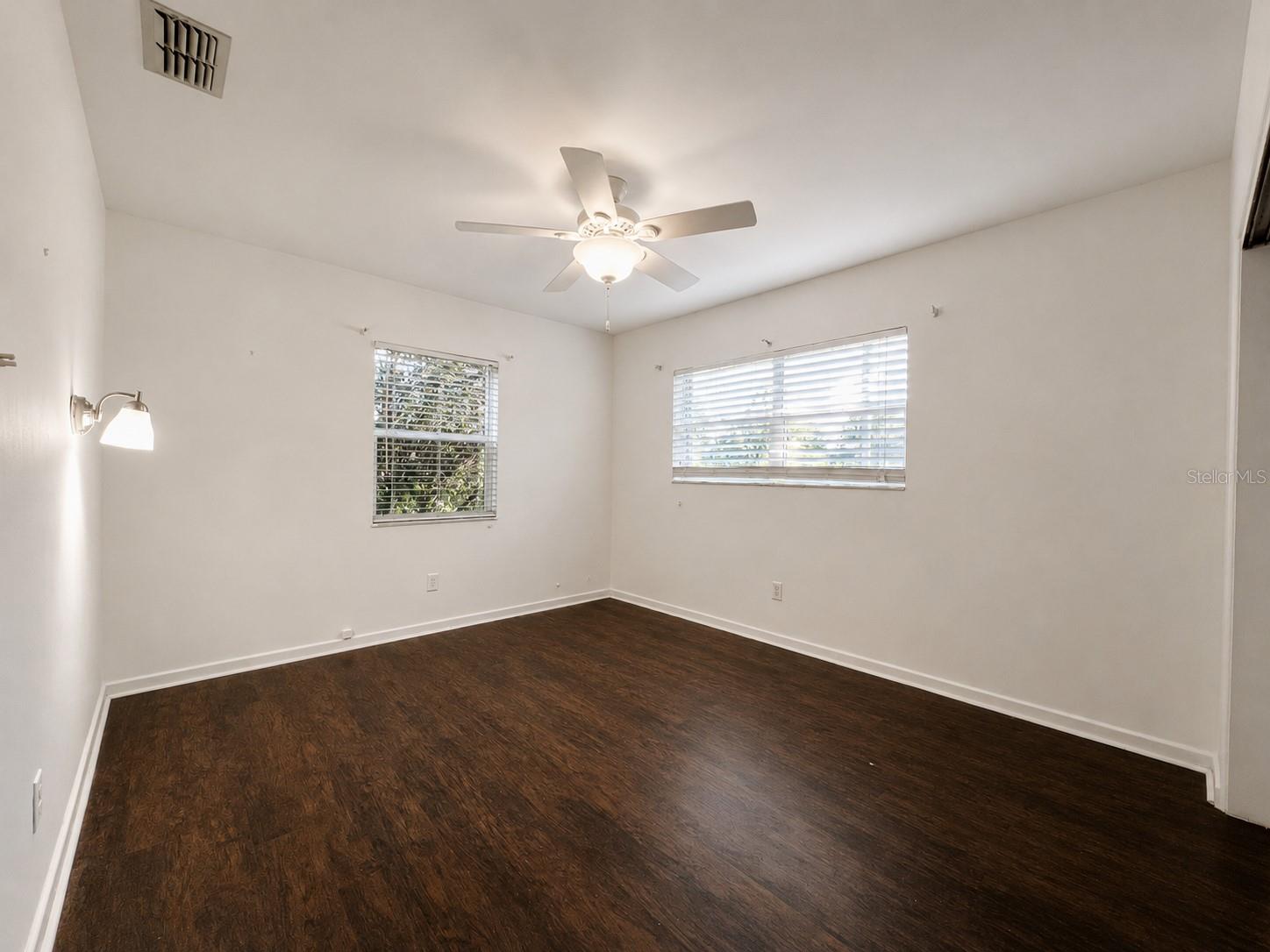501 Avenue G Se Property Photo 11