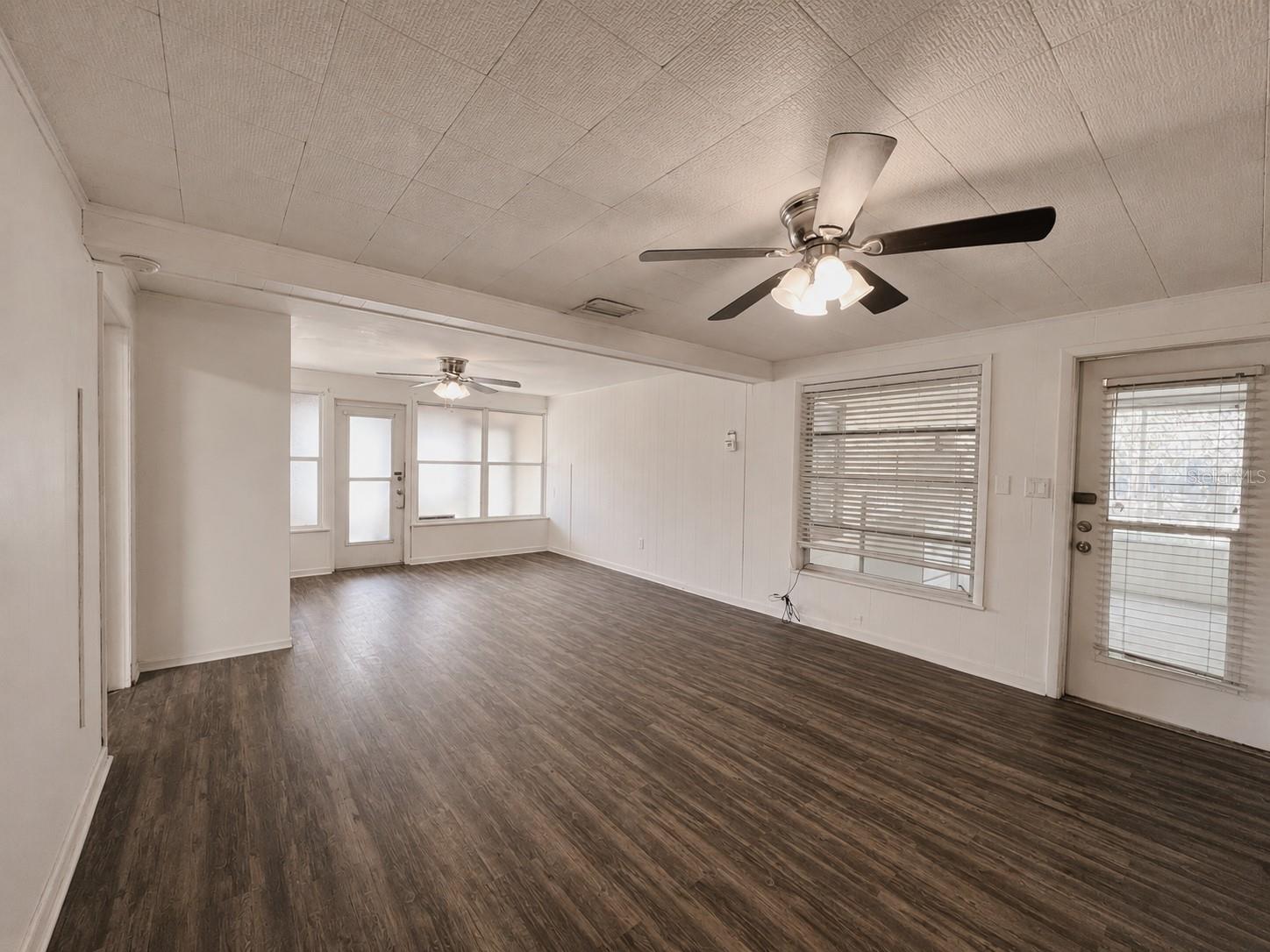 501 Avenue G Se Property Photo 15