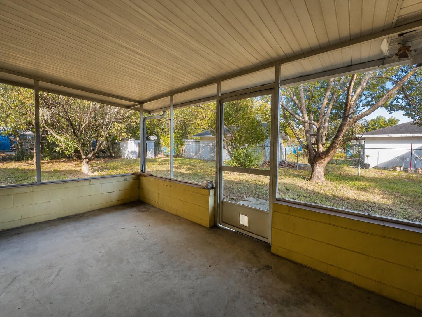 501 Avenue G Se Property Photo 17