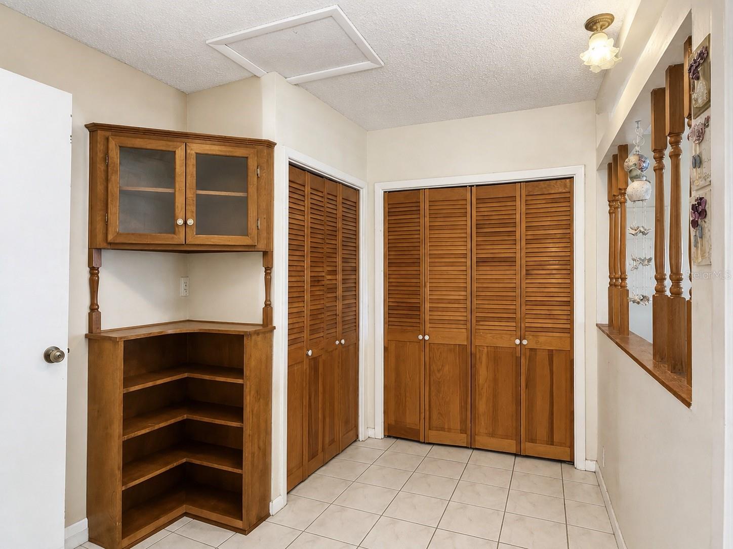 2777 Green Meadow Cir Property Photo 18