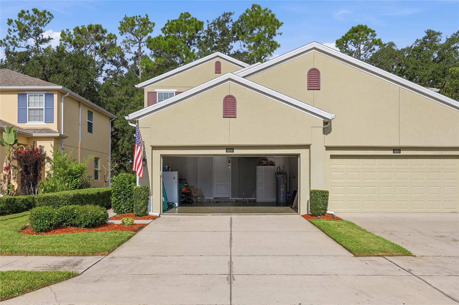 1424 Scarlet Oak Loop Property Photo 3