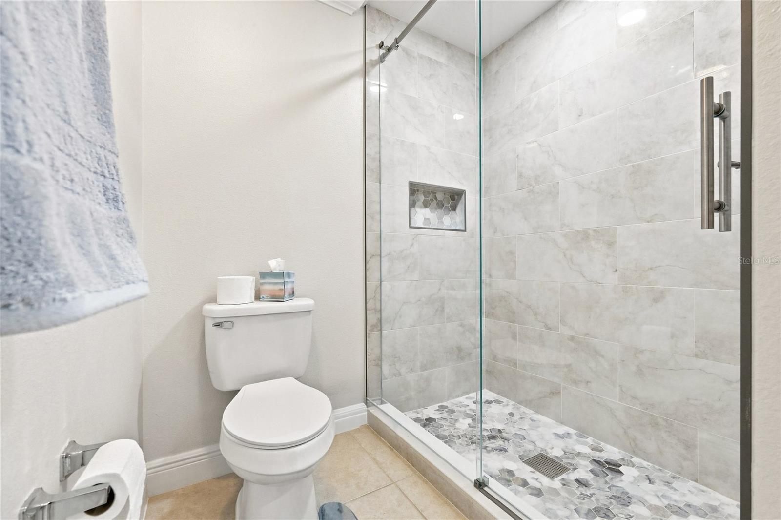 1424 Scarlet Oak Loop Property Photo 22