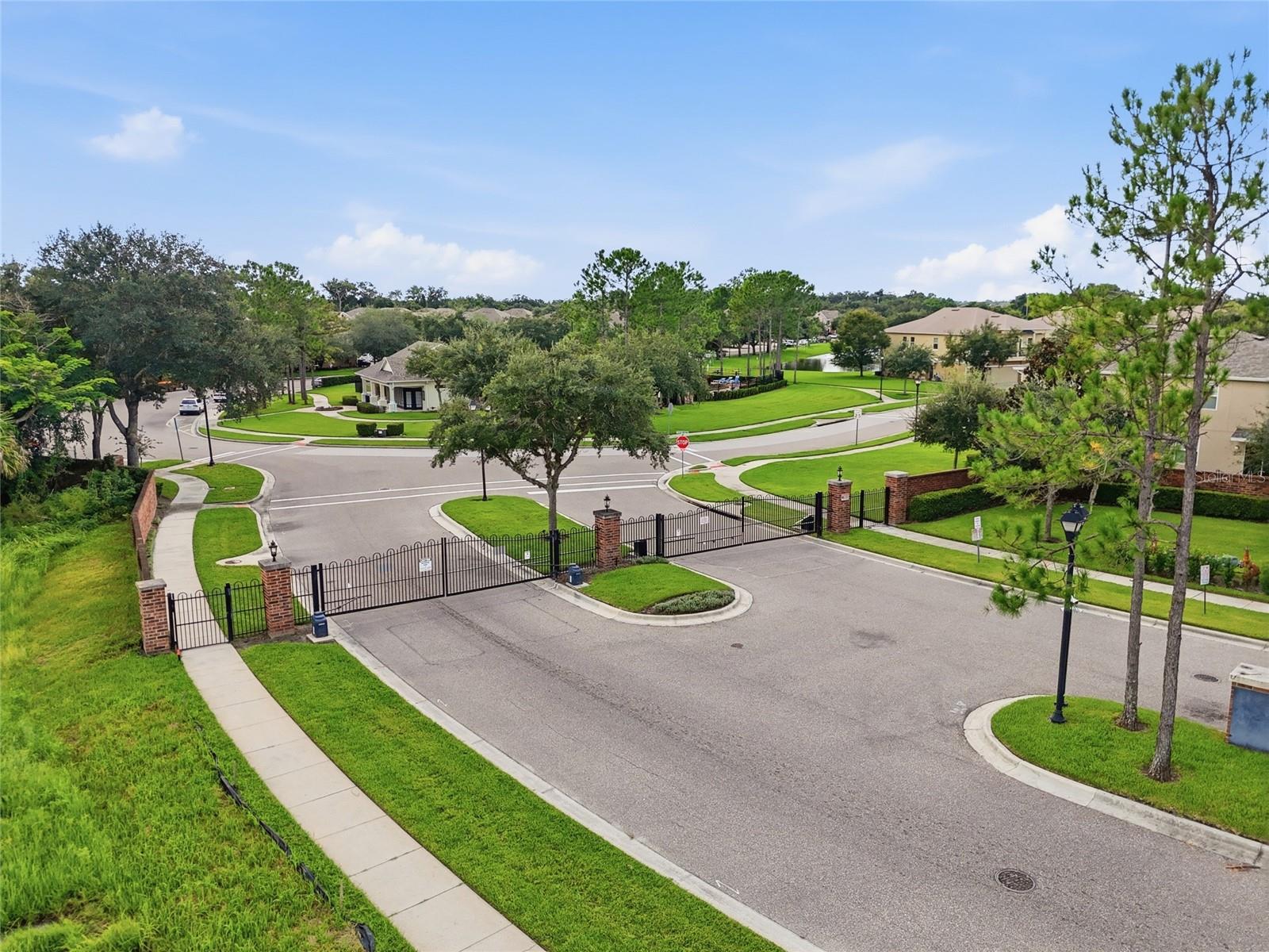 1424 Scarlet Oak Loop Property Photo 48