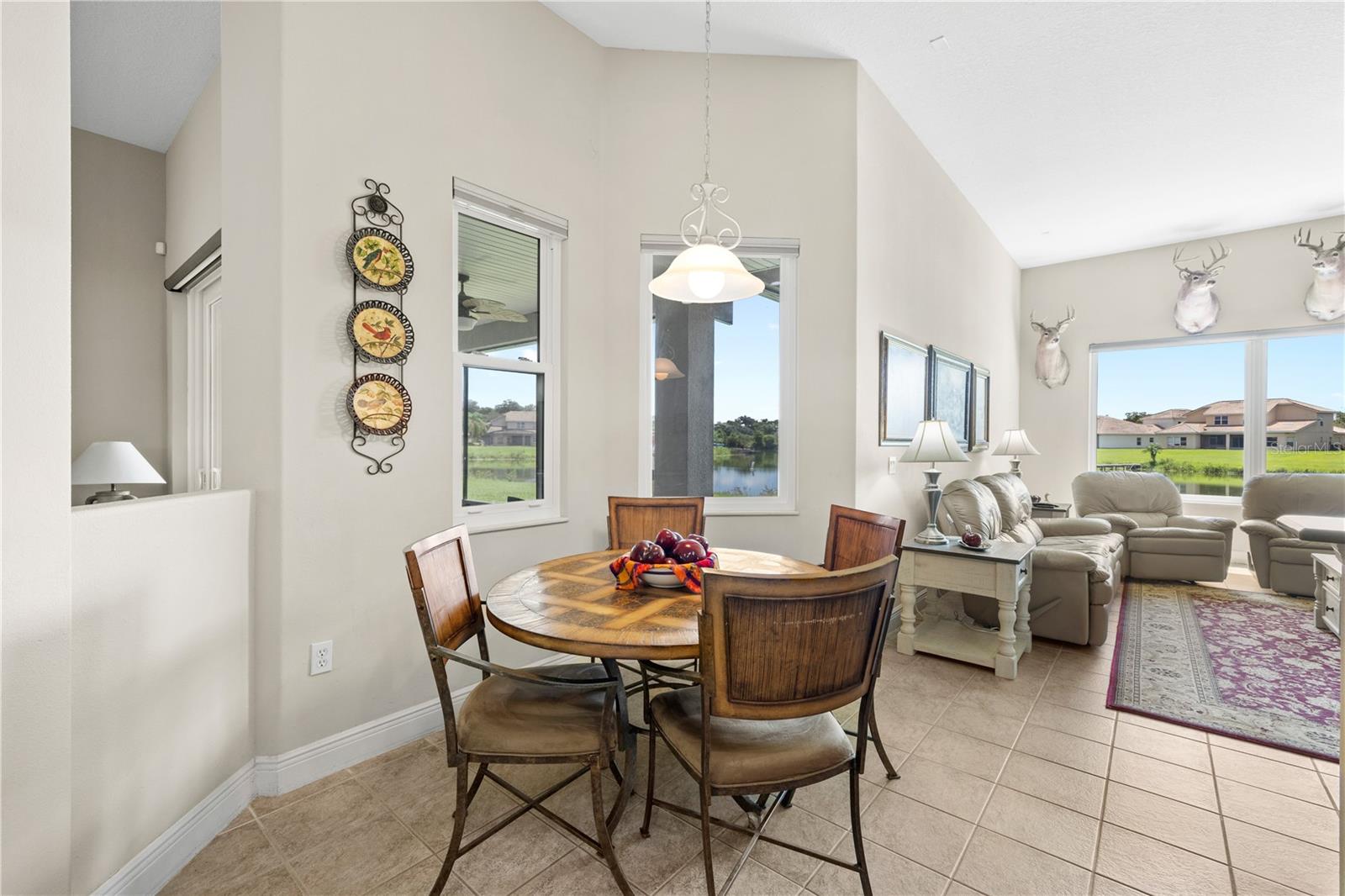 3553 Somerset Cir Property Photo 22