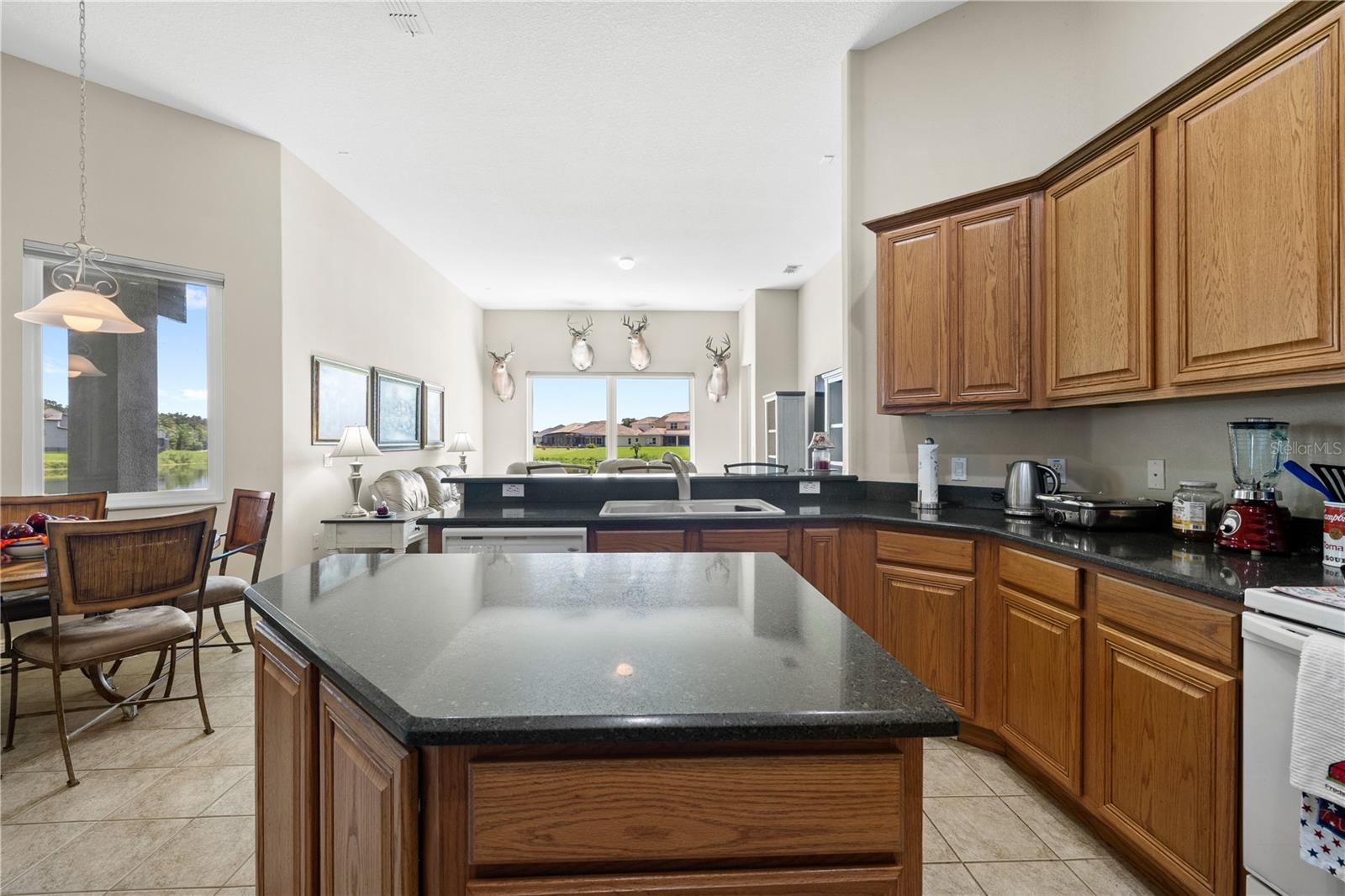 3553 Somerset Cir Property Photo 36