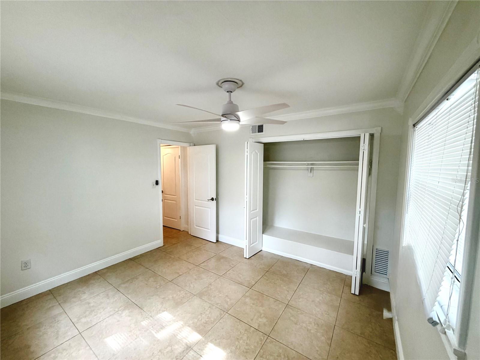 1123 Elmwood St #d Property Photo 17