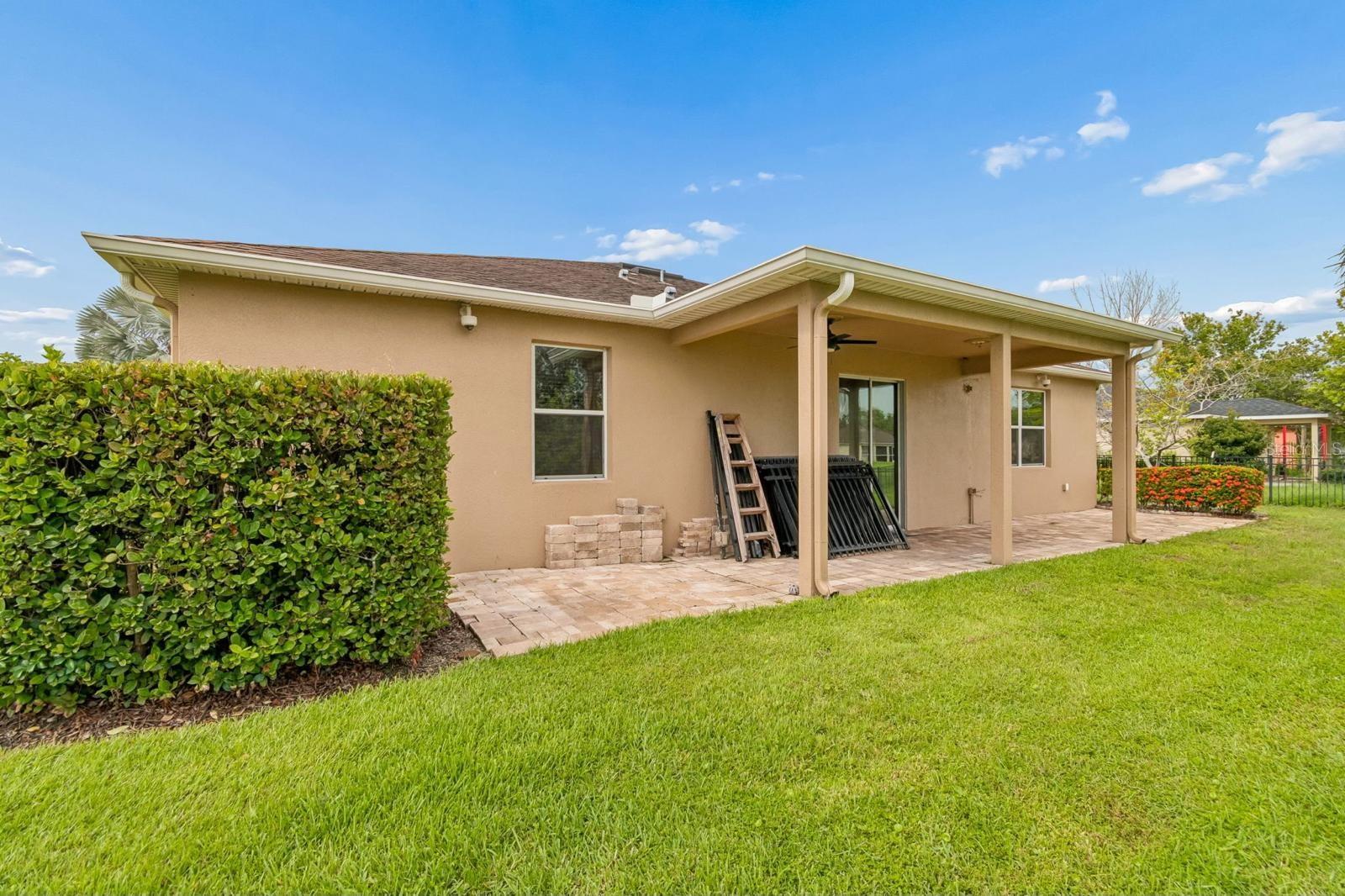 5406 Sandy Shell Dr Property Photo 3
