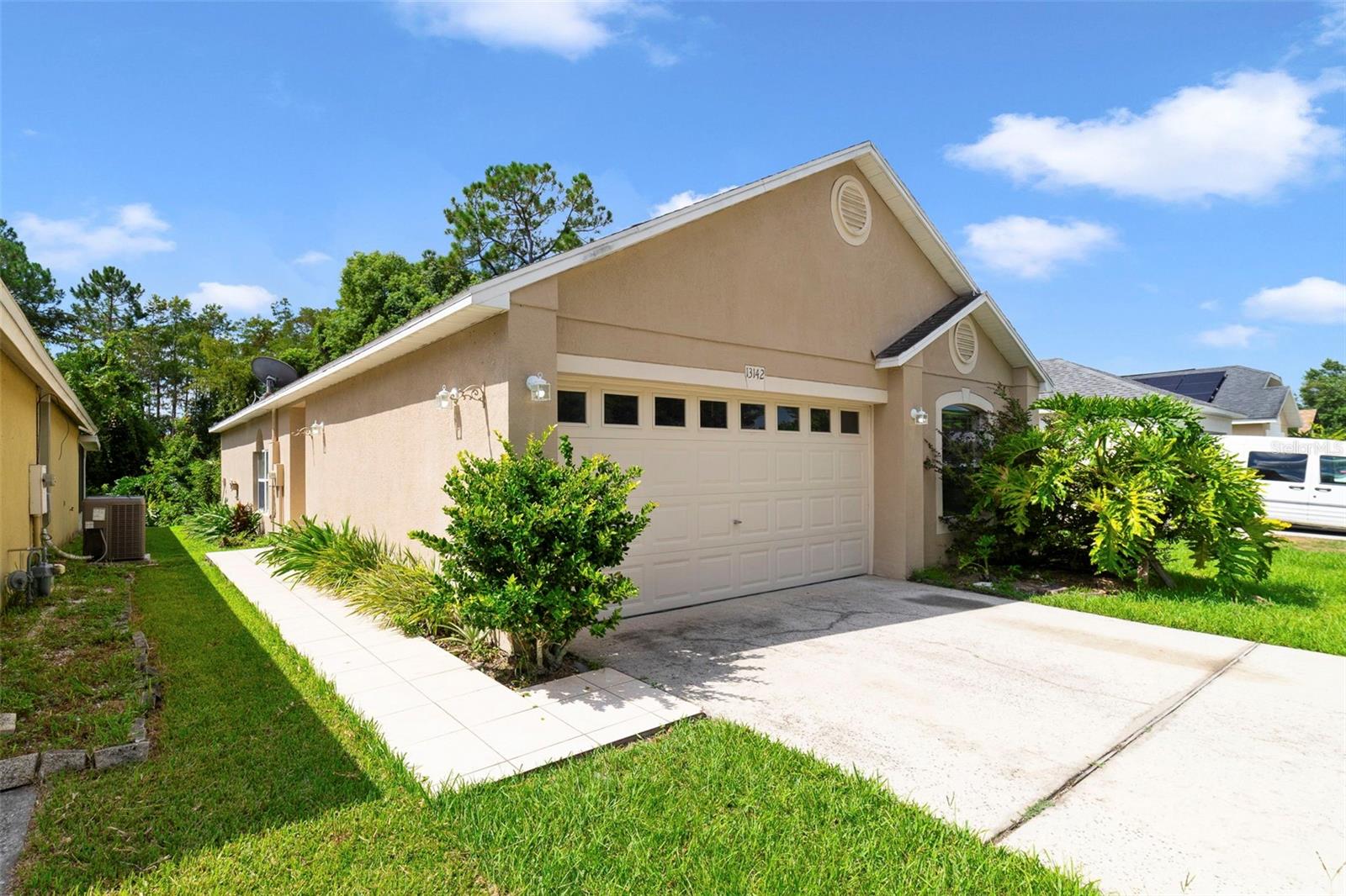 13142 Odyssey Lake Way Property Photo 2