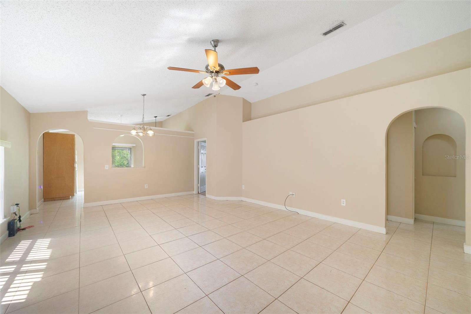 13142 Odyssey Lake Way Property Photo 4