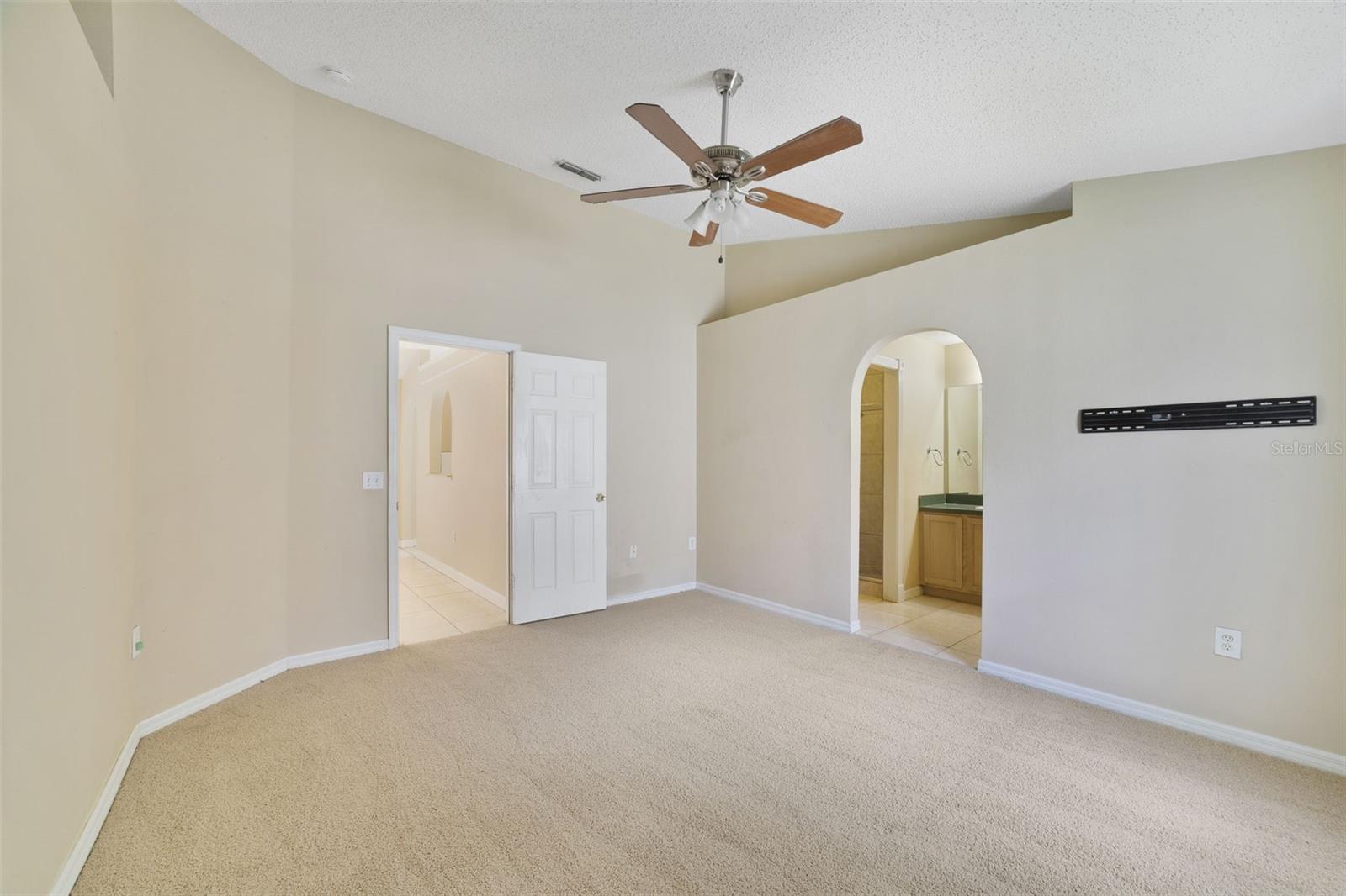 13142 Odyssey Lake Way Property Photo 10