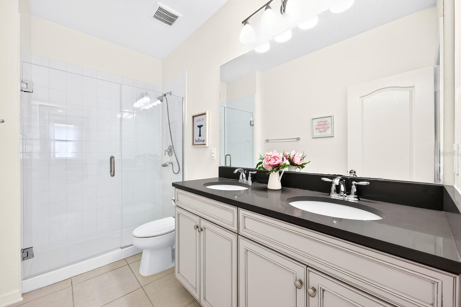 8205 Bayliss Ct Property Photo 29