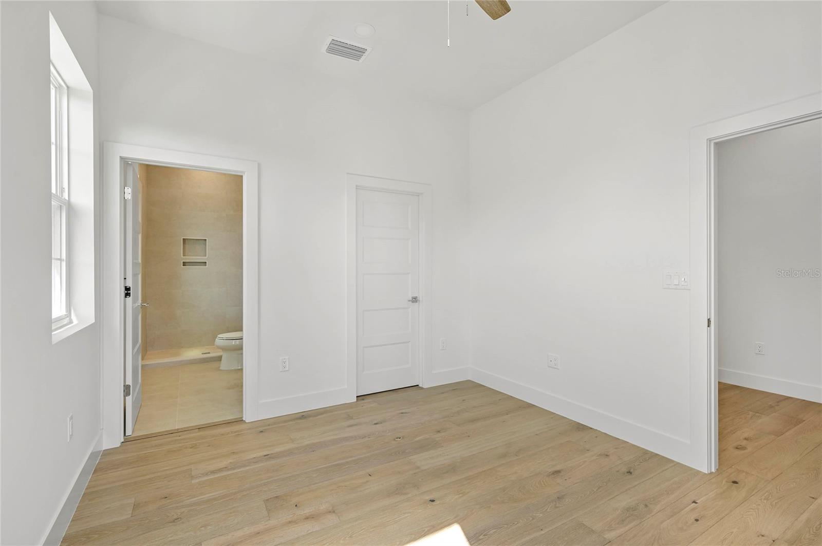 2430 Chantilly Ave Property Photo 46