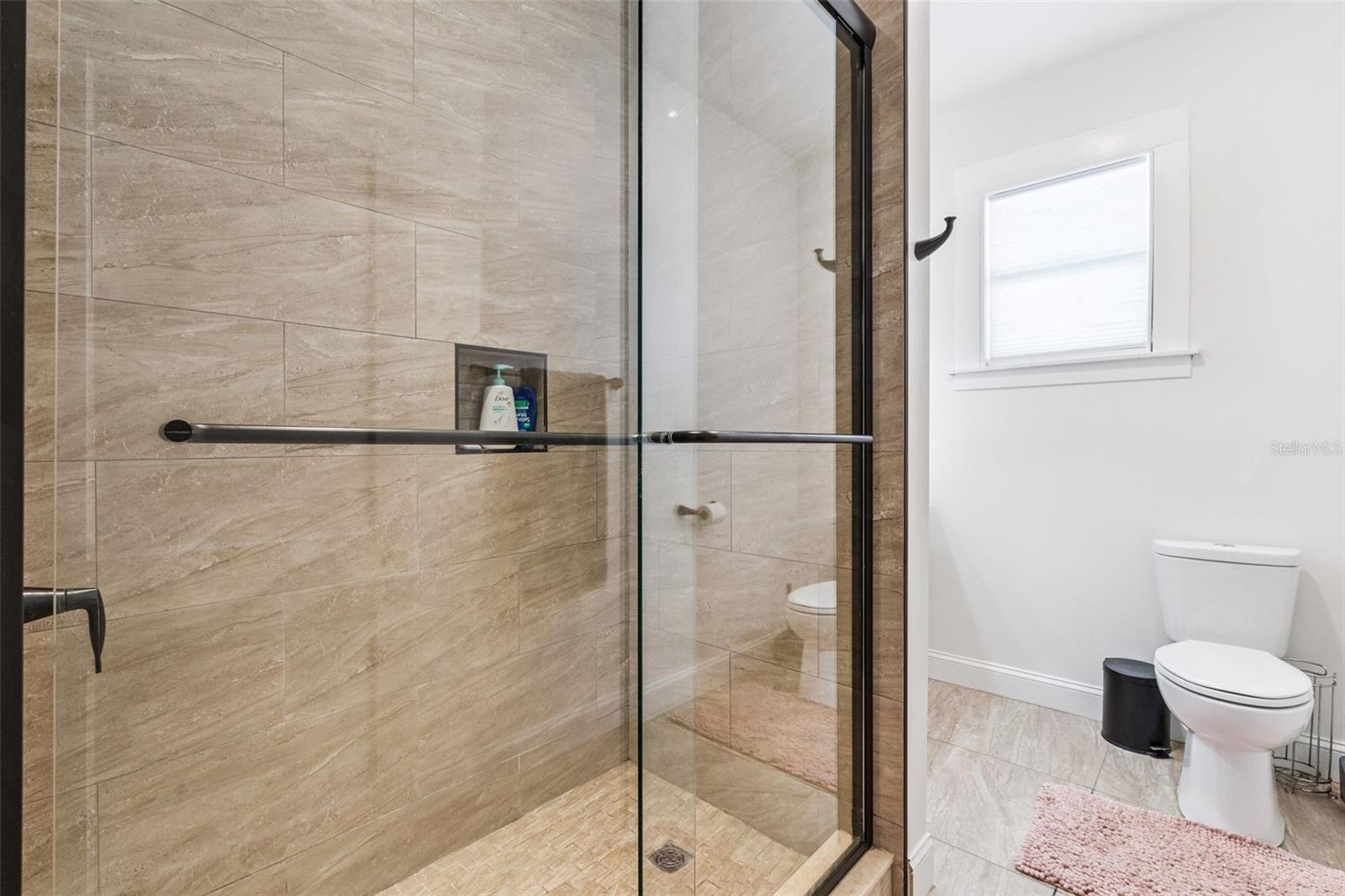 317 E Main St Property Photo 35