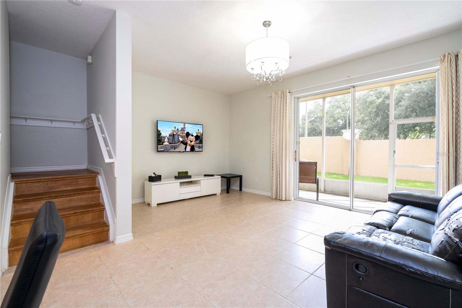 5827 Strada Capri Way Property Photo 15