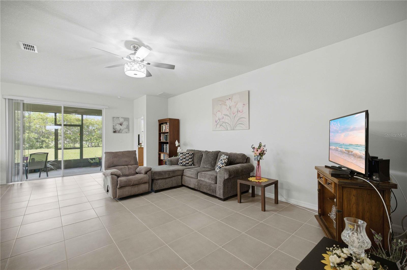 6457 Sw 89th Loop Property Photo 9