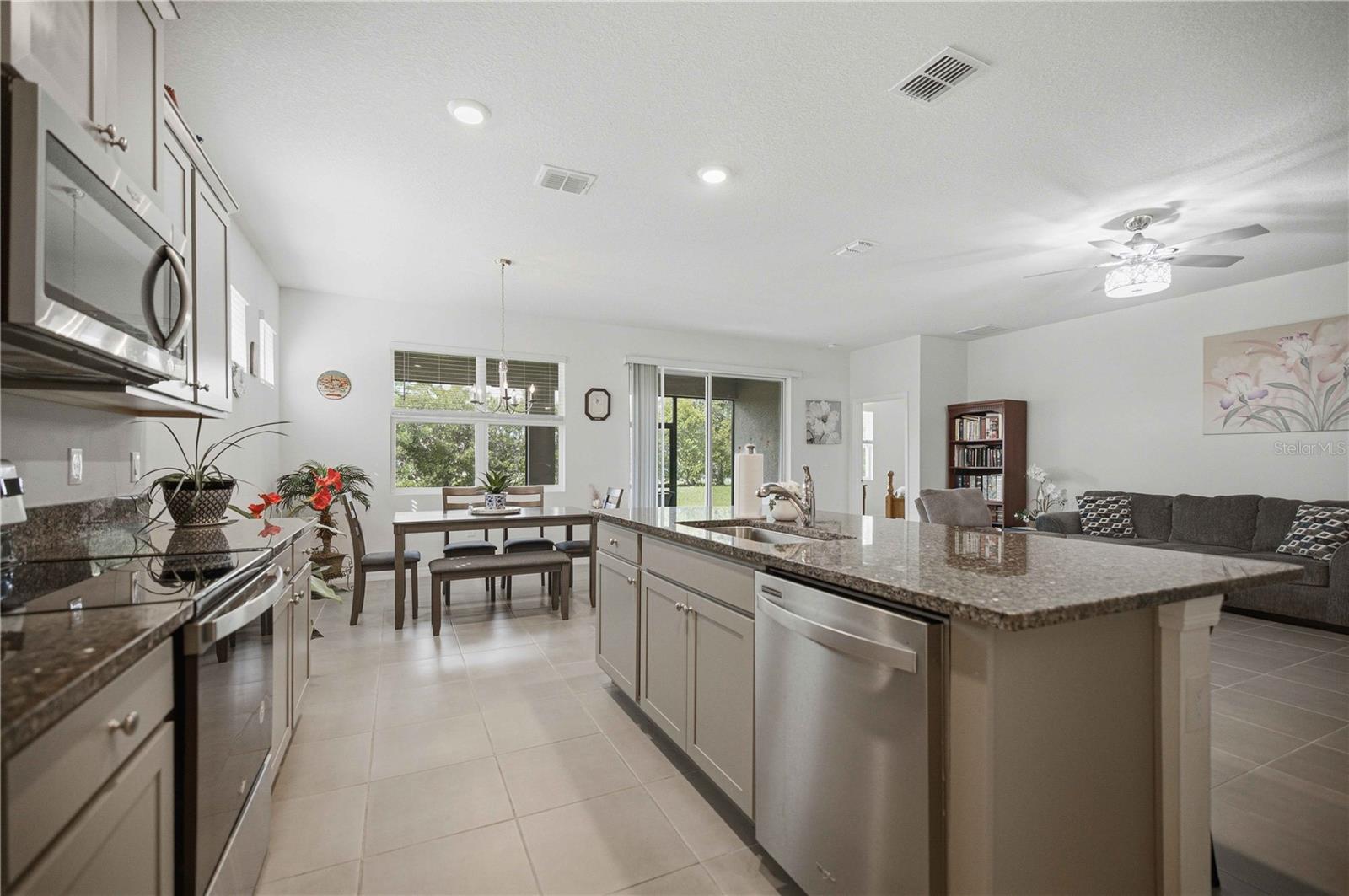 6457 Sw 89th Loop Property Photo 14