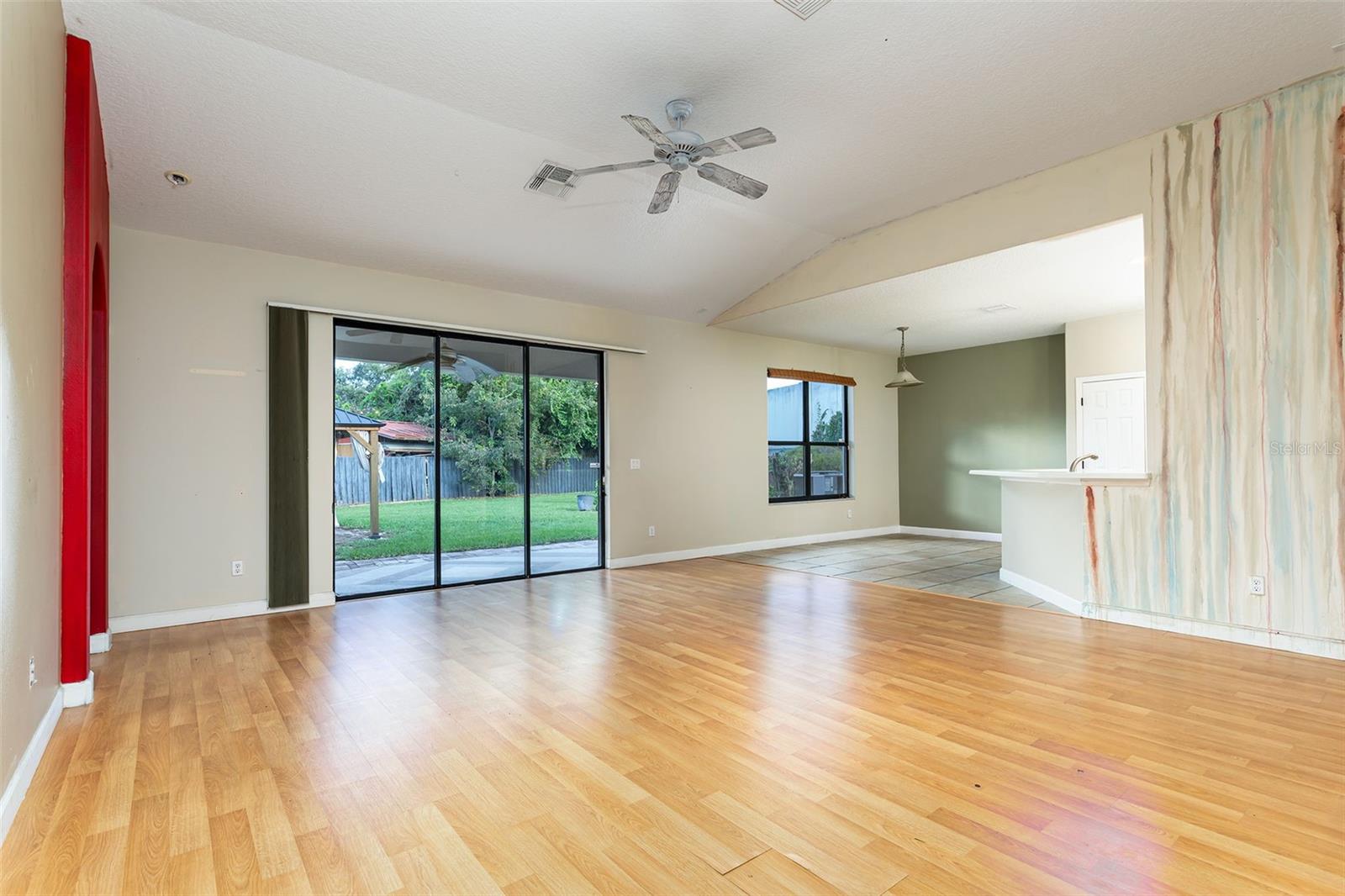 4302 Conroy Club Dr Property Photo 13