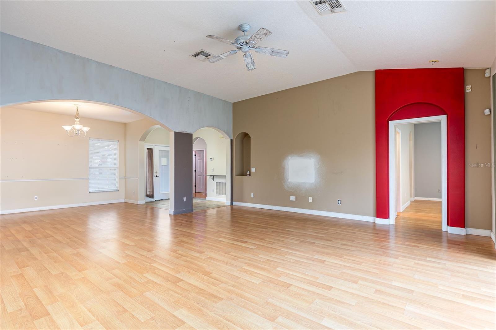 4302 Conroy Club Dr Property Photo 14