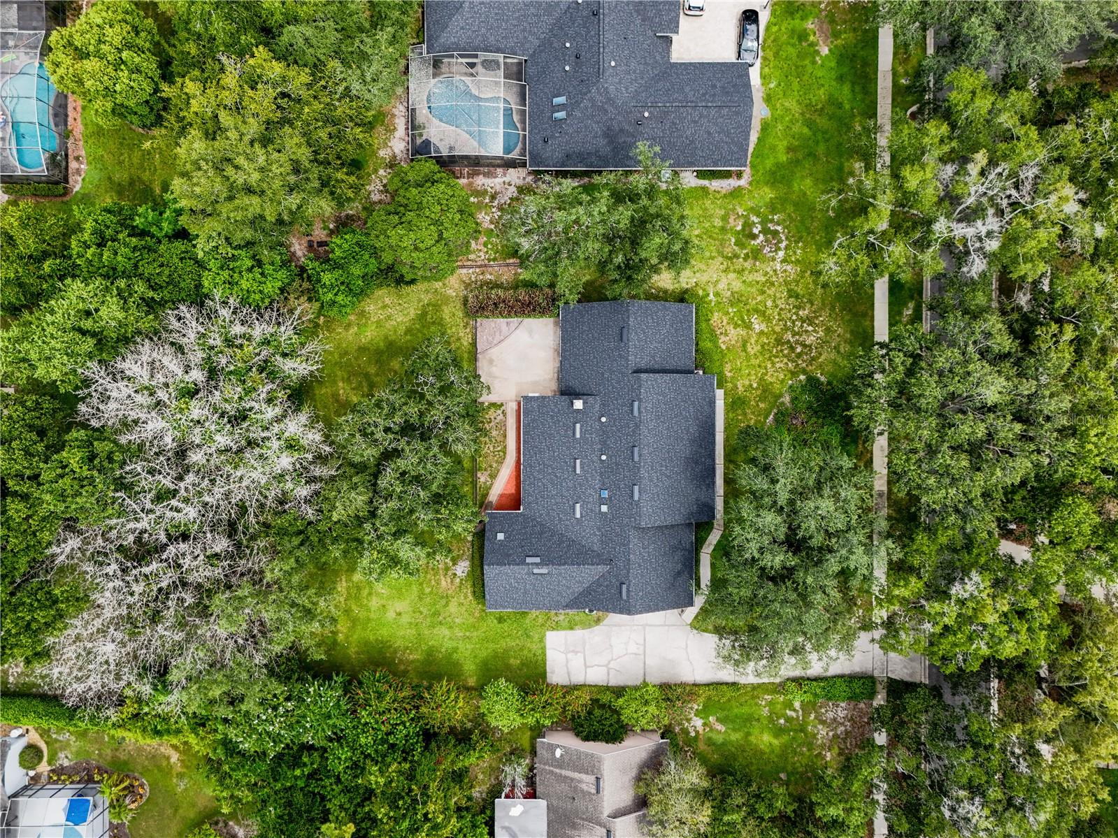7141 Wooded Village Ln Property Photo 4