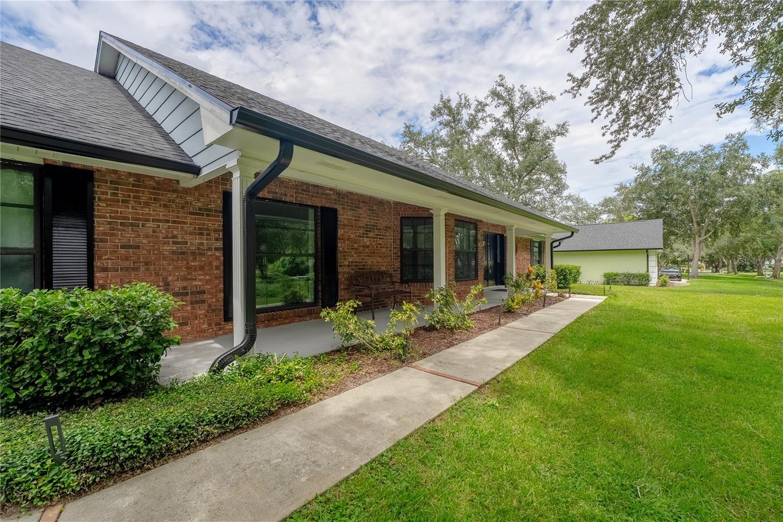 7141 Wooded Village Ln Property Photo 10