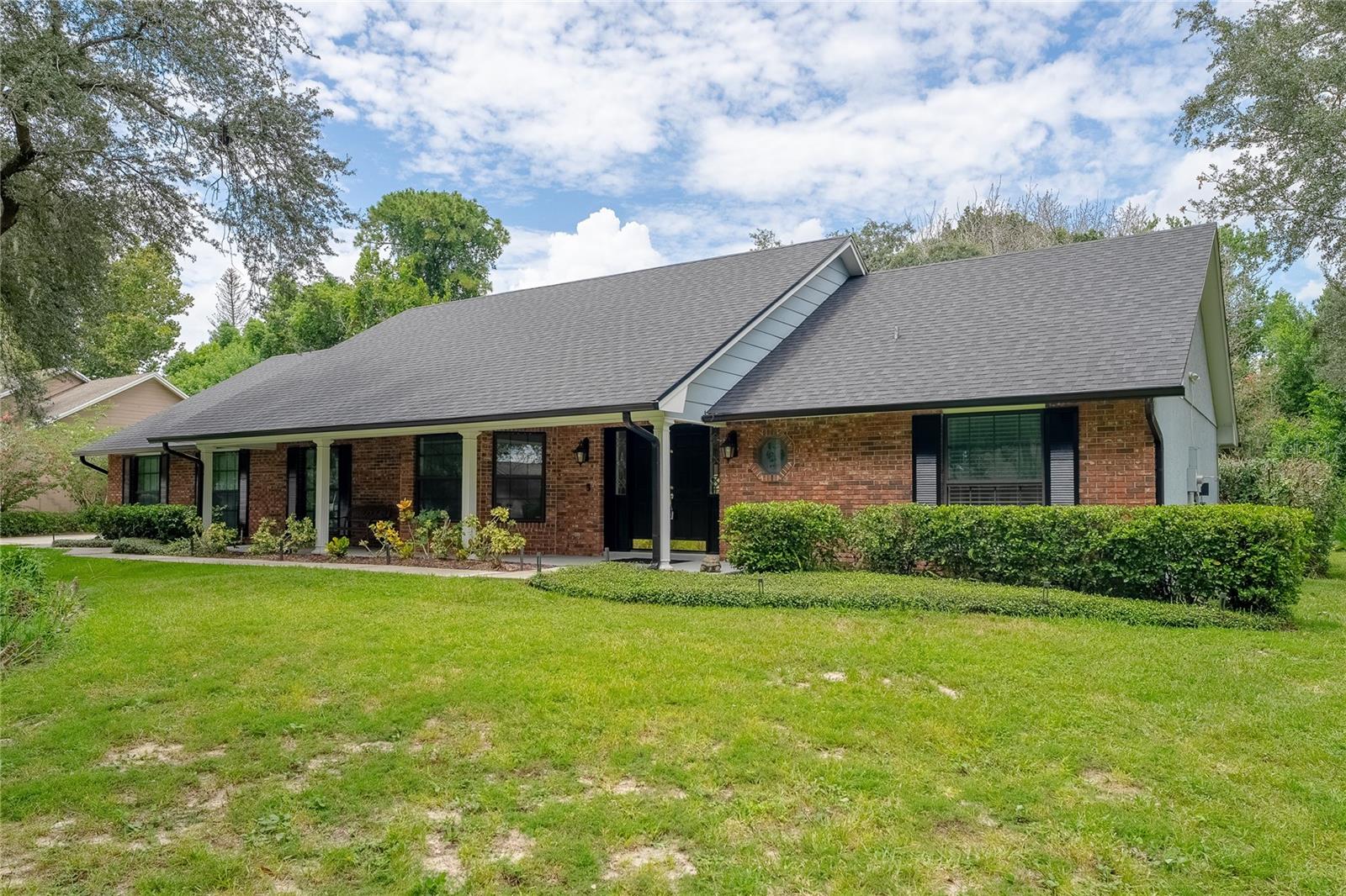 7141 Wooded Village Ln Property Photo 11