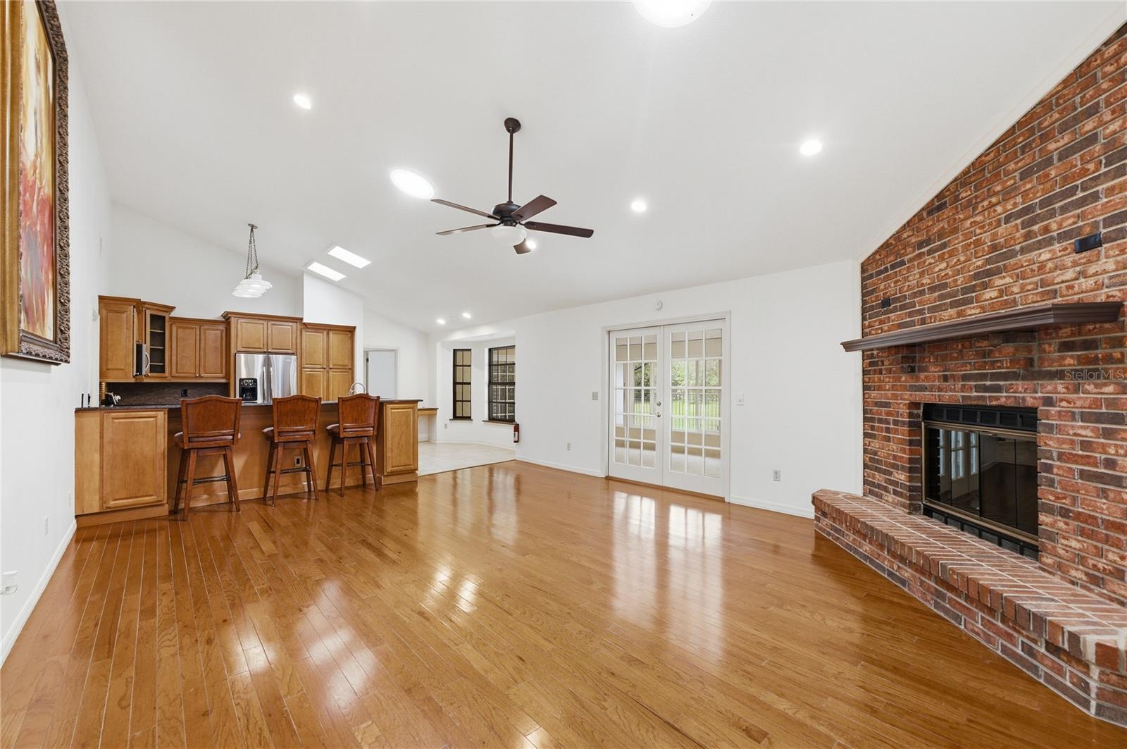 7141 Wooded Village Ln Property Photo 17